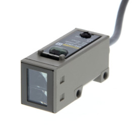 E3S-CR Horizontal Photoelectric Sensors