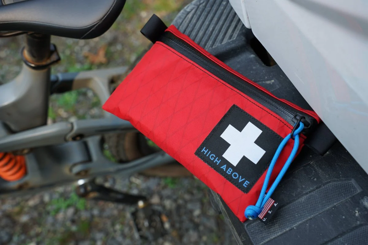 Ori-power Portable First Aid Kit + EPX-400 Zip Bag Sports | Outdoor, Travel, Hiking, Camping, Emergency Medical Supplies